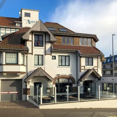 Apartment Seaview Penthouse By Interhome De Haan